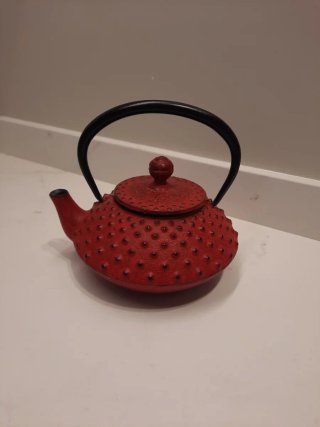 Set di 3 teiere: rossa, blu e bianca