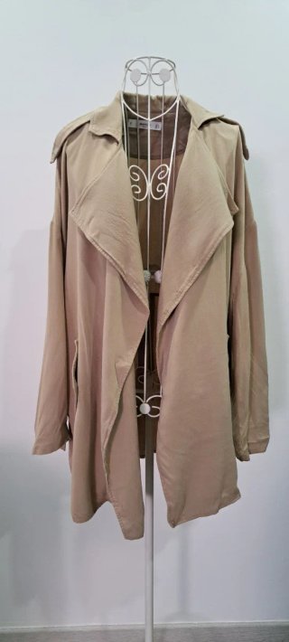 Chaqueta fluida Mango