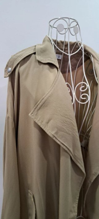 Chaqueta fluida Mango