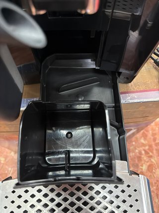 Macchina da caffè Philips Serie 5400 LatteGo superautomatica