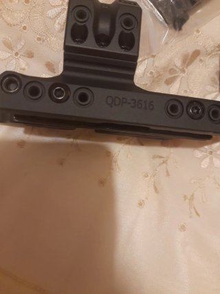 Montura Mira Táctica Nivel Burbuja