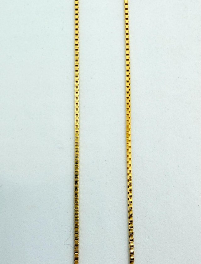 Cadena Bismark de oro de 18k, 4.75 g, 60.5 cm.