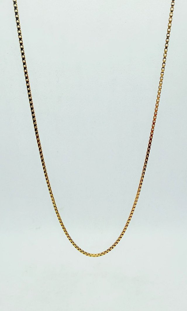 Cadena Bismark de oro de 18k, 4.75 g, 60.5 cm.