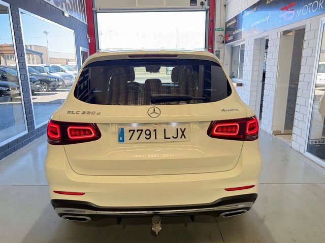 Mercedes-Benz GLC 220d Amg line