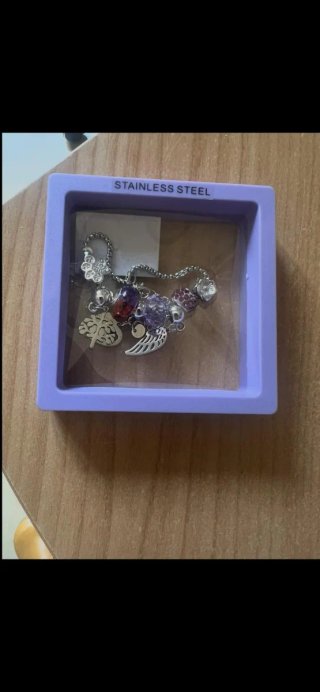 Bracciale con charm nuovo