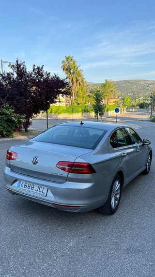Volkswagen Passat 2015