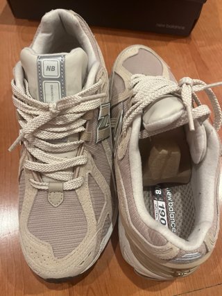 Zapatillas New Balance 1906R Beige/Plata