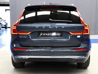 Volvo XC60 2022