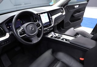 Volvo XC60 2022