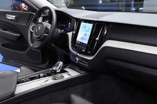 Volvo XC60 2022
