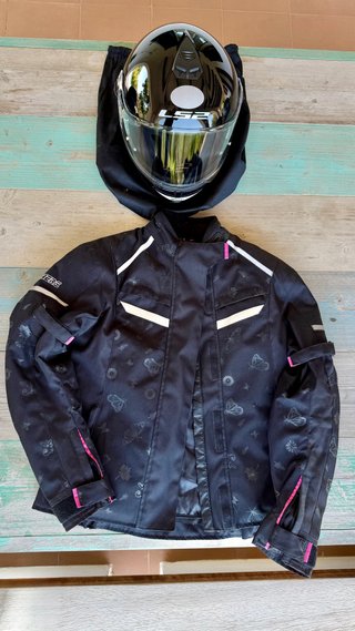 Casco Moto Mujer Talla S y chaqueta Nueva Talla L