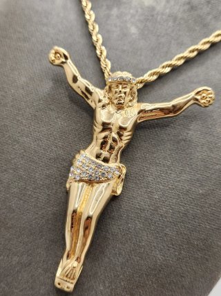Colgante Cristo Acero Quirúrgico Chapado Oro