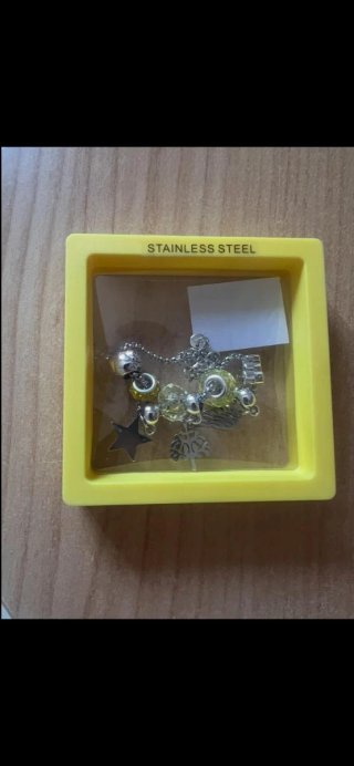 Bracciale con charm in acciaio inox