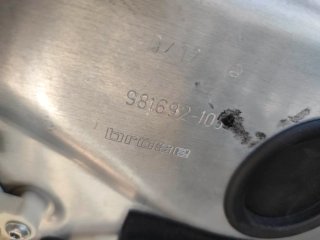 Elevalunas Mercedes C W204 2012