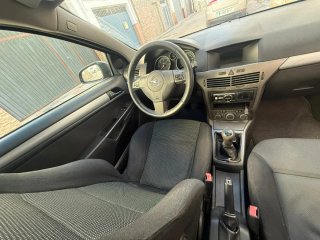 Opel Astra 2007