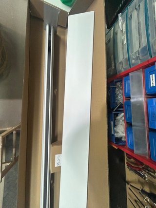 Carril para puerta corredera