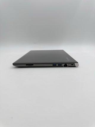Toshiba i5 8gen 8GB RAM 256GB SSD Win 11
