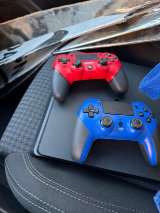 Consola PS4 Slim Negra