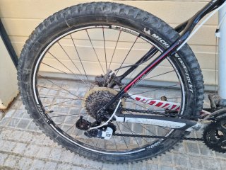 Bicicleta BTT Specialized