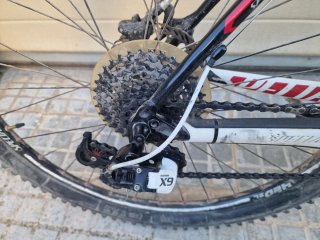 Bicicleta BTT Specialized