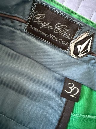 Pantalones cortos verdes Volcom
