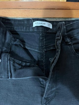 Pantalón vaquero Pull&Bear mujer T.34