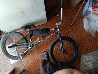 BMX hecha a piezas