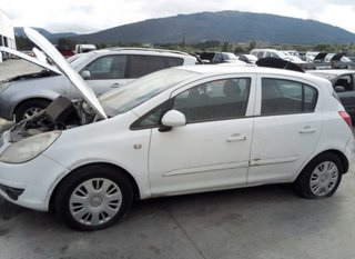 Opel 21090271 retrovisor derecho corsa d (s07) 1.3