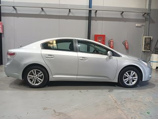 Toyota Avensis 2009