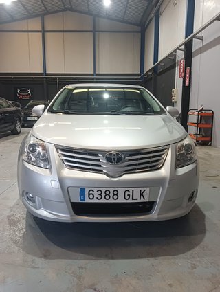 Toyota Avensis 2009