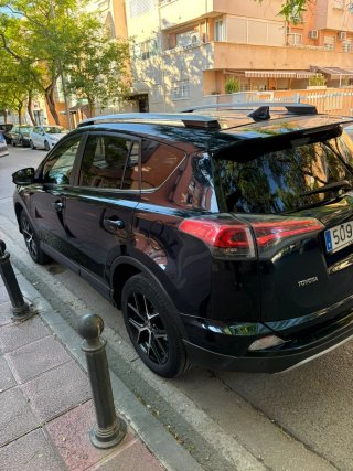 Toyota RAV4 2017