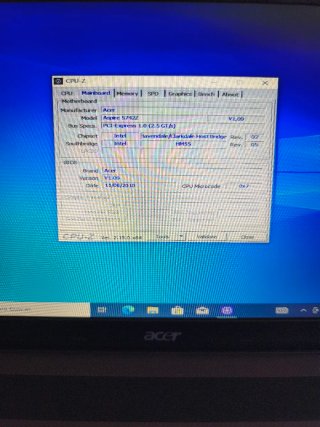 Portátil Acer 5742Z + Cargador + Windows 10 Pro