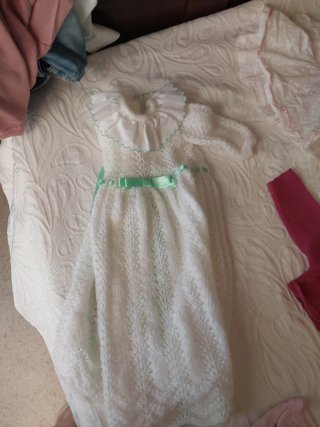 Lote Ropa Bebé Reborn alguna antigua echa a mano