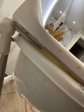 Cambiador de bebé con bañera