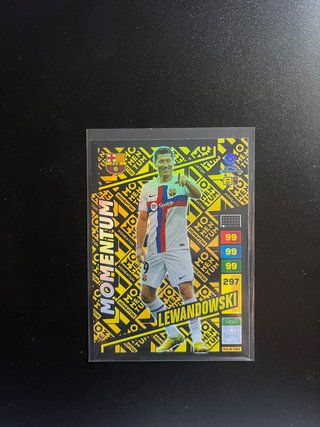 Cromo Lewandowski Momentum