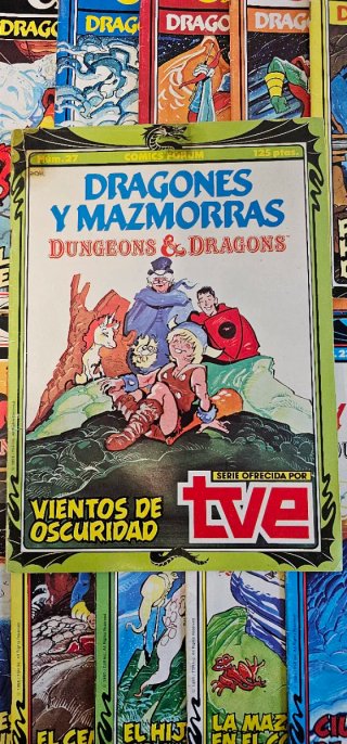 Colección completa Dragones y Mazmorras 27 grapas