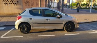 Peugeot 207 2009