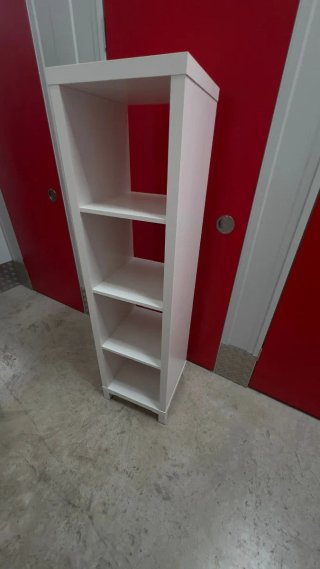 Estantería blanca salón/dormitorio