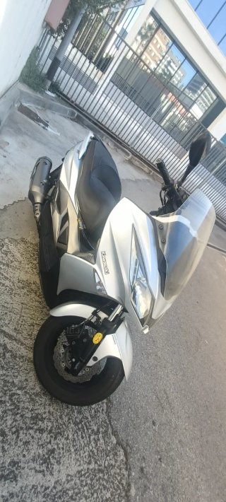 Moto Scooter Kawasaki J300 Automática