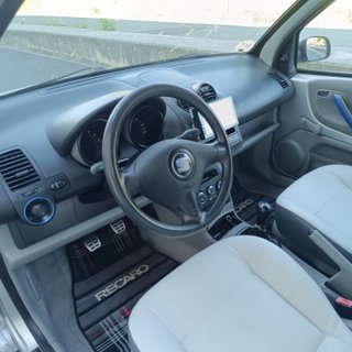 Seat Arosa 1.0 gasolina de 50cv del 2002  Etiquet