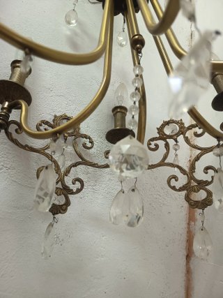 Lámpara de araña vintage dorada