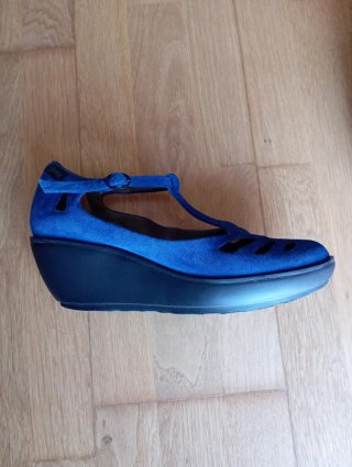 Zapatos Camper Piel Azulón cierre pulsera