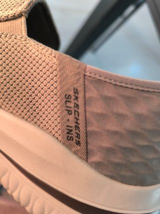 Zapatos Skechers Slip-ins Talla 43 Beige/Gris