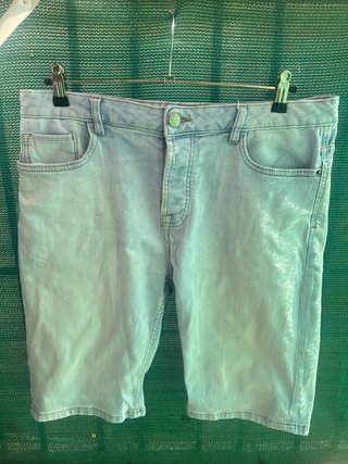 Pantalón corto vaquero azul