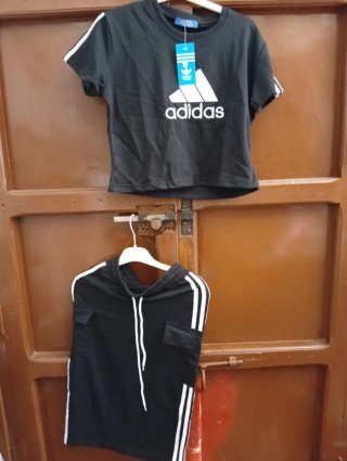 Conjunto Adidas Verde Crop Top y Falda