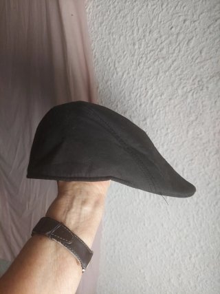 Gorra negra caballero