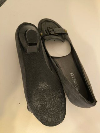 Bailarinas grises con hebilla talla 38