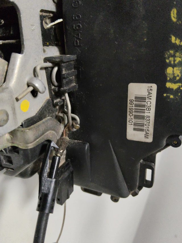 Cerradura Delantera Izquierda Seat Ibiza 6L 2006