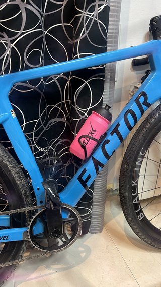 Factor Ostro Gravel/All Road Carbono