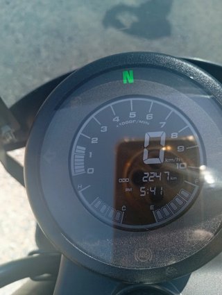 Brixton Crossfire 125cc con 2000km!!!!